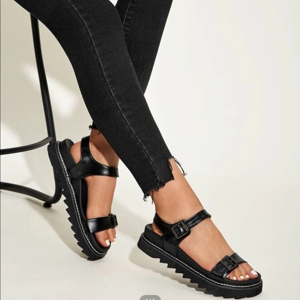 COPY - Platform sandals